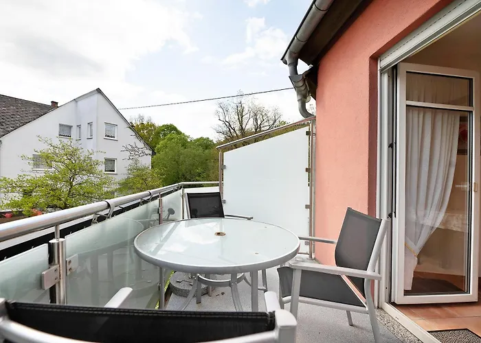 Gaestehaus Muehlenhof - Mueller-thurgau Maring-Noviand